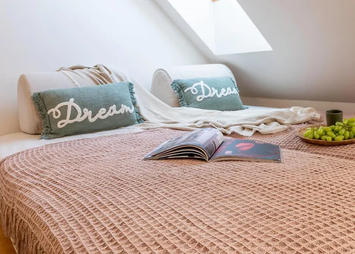 Days - Airy Duplex With Terrace And Ac Apartamento